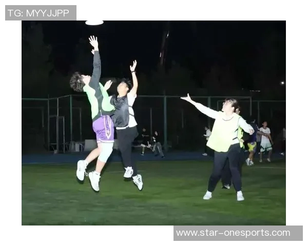 深圳飞盘队创历史新高运动飞盘速度排名引领体育潮流